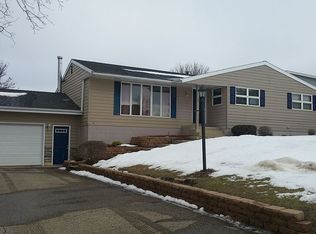 3109 Harbor Dr SE, Rochester, MN 55904