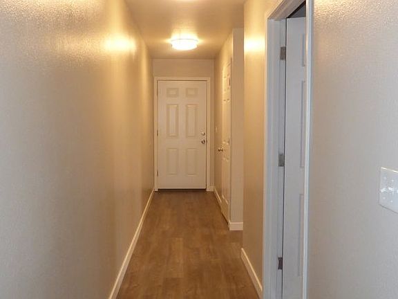 4th image of 1150 12th St NE APT 302