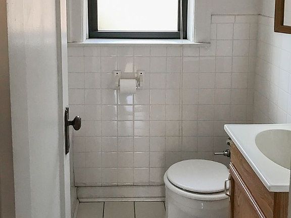 5th image of 5943-45 N Paulina St #5943-3