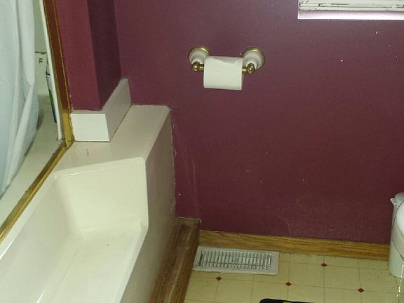 2nd image of 6930 NE 56th St Trlr 38