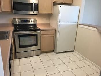 2nd image of 264 W Ct Of Shorewood APT 3B