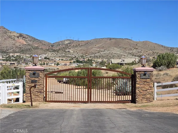 0 White Feather Rd, Acton, CA 93510