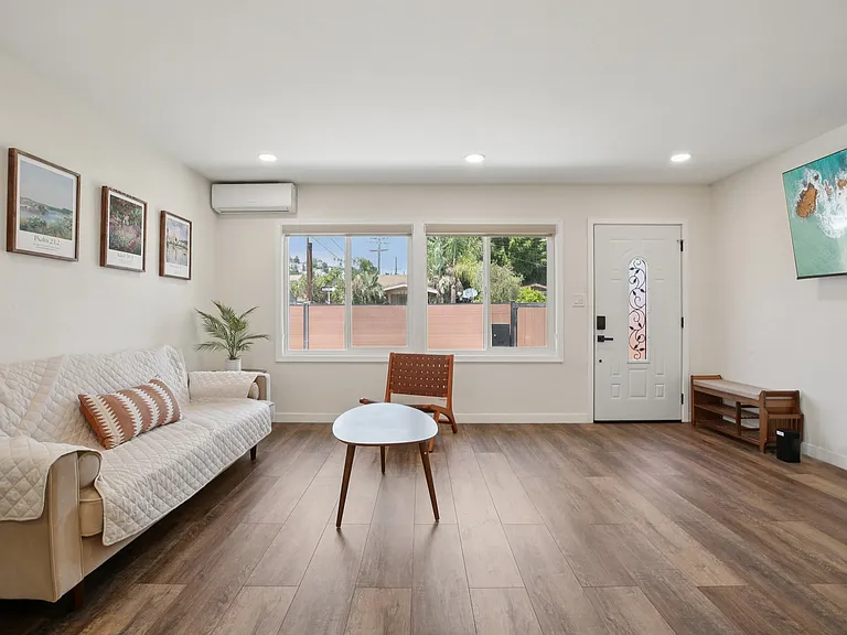 540 W Avenue 28 — Photo 22