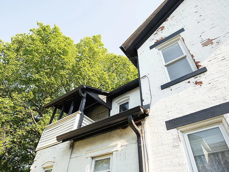 415 Brightwood Ave — Photo 4