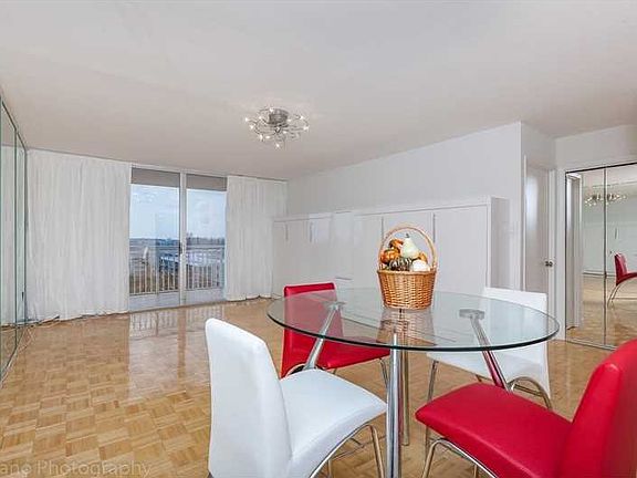 4th image of 18081 Biscayne Blvd #9034