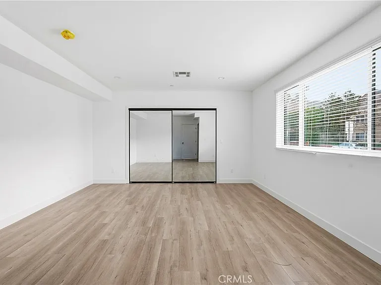 206 N Union Ave — Photo 8