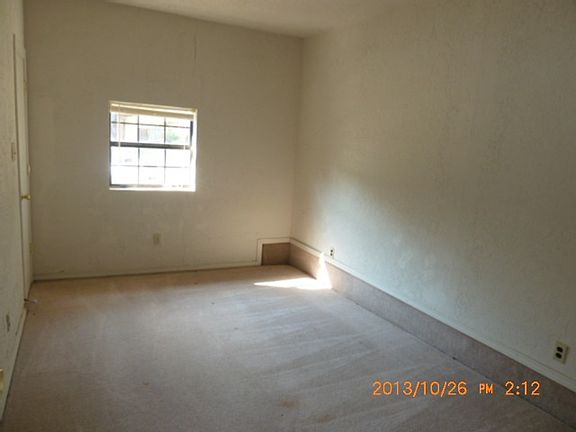 5th image of 405 NW 54th St