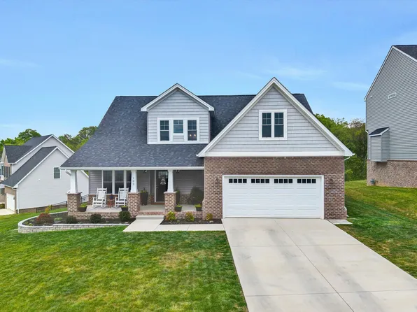 102 Simms Blvd, Salem, VA 24153