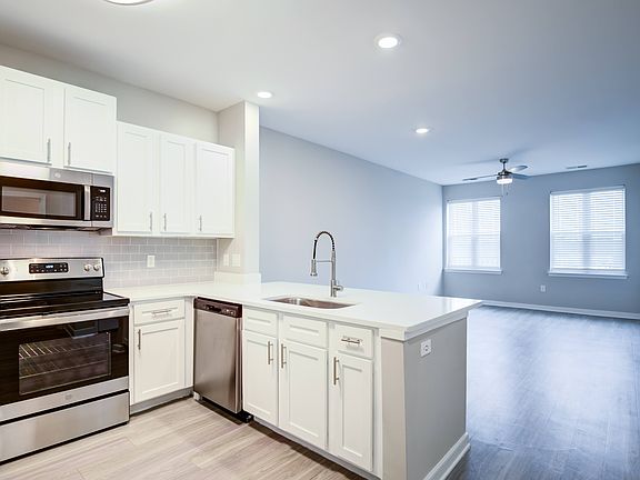2nd image of 3930 Wild Goose Ln #1339