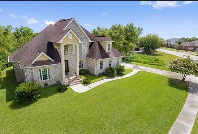 1st image of 6031 Eastover Dr