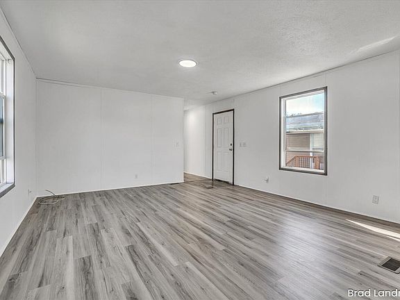 5th image of 4767 Circle Inn Dr