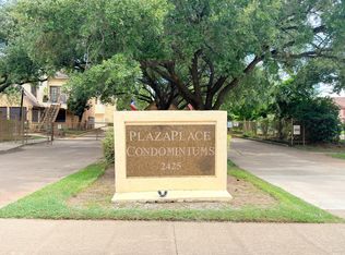 2425 Holly Hall St APT B-45, Houston, TX 77054