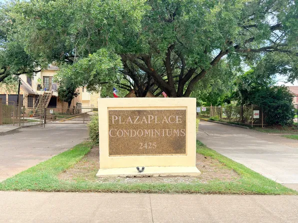2425 Holly Hall St APT B-45, Houston, TX 77054