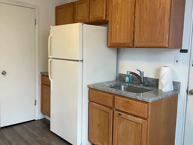 110 S Main St #110 — Photo 2