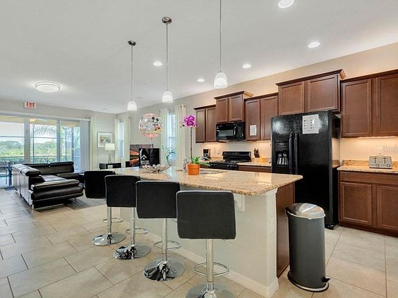 3rd image of 4619 Terrasonesta Dr