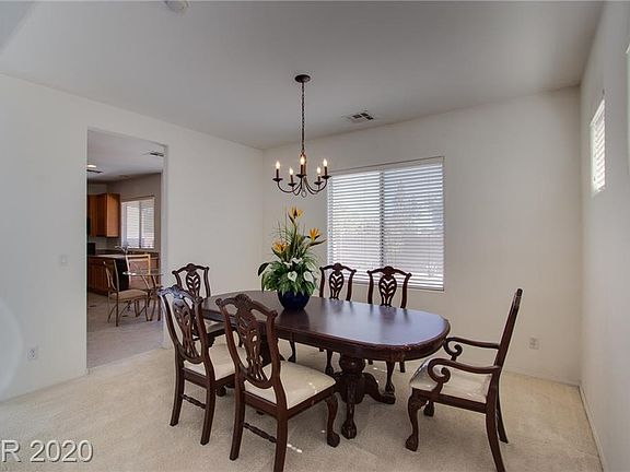 5th image of 6086 Darnley St