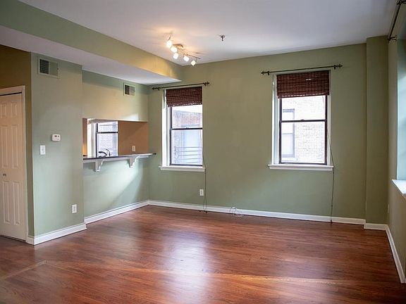 2nd image of 227 Christopher Columbus Dr APT 203B