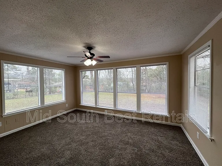 4330 Merlcrest Cv — Photo 10