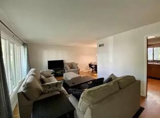 639 Wellner Rd, Naperville, IL 60540