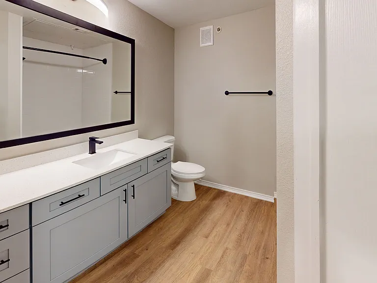 Lakeline Villas — Photo 64