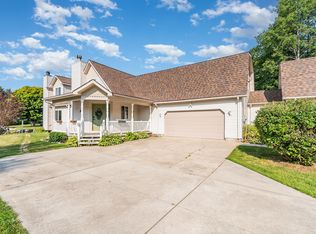 7746 Five Lakes Dr, Farwell, MI 48622