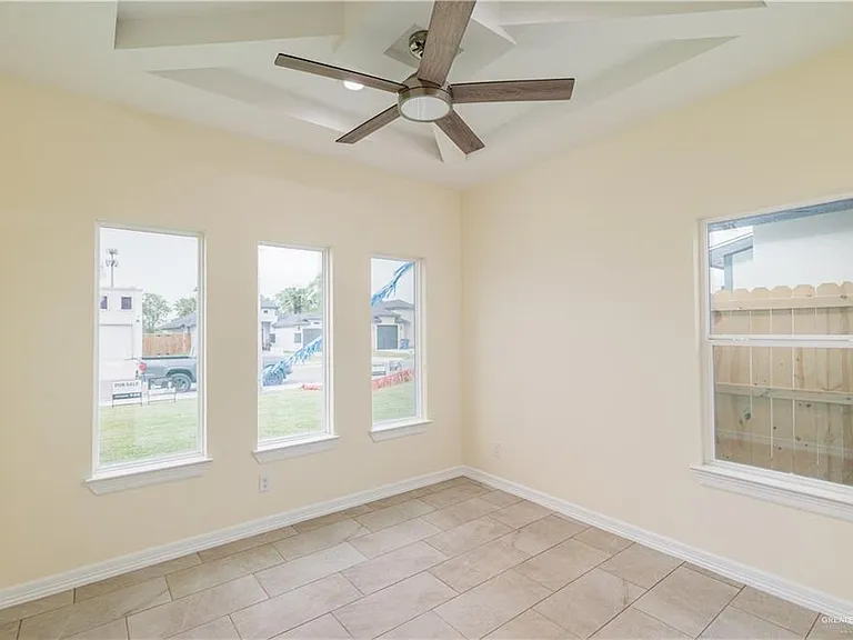 613 Tower Oak Dr — Photo 13