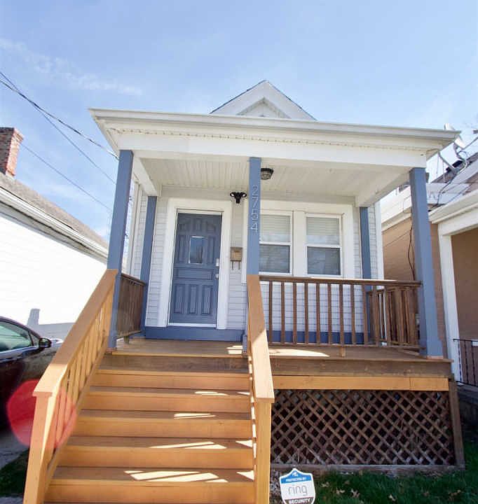 1st image of 2754 Latonia Ave
