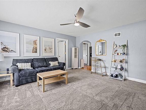4th image of 8804 W 79th St