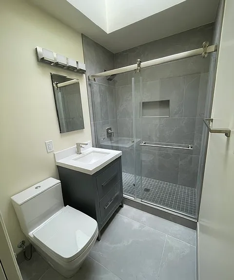 2701 Sacramento St #7 — Photo 6