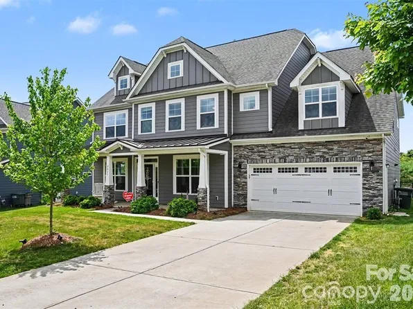 2843 Shumard Dr, Gastonia, NC 28054