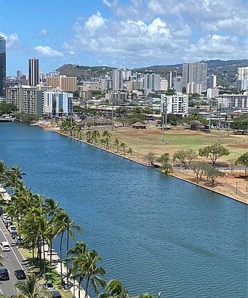 5th image of 2115 Ala Wai Blvd #Penthouse 3