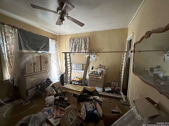 5th image of 317 REGENT