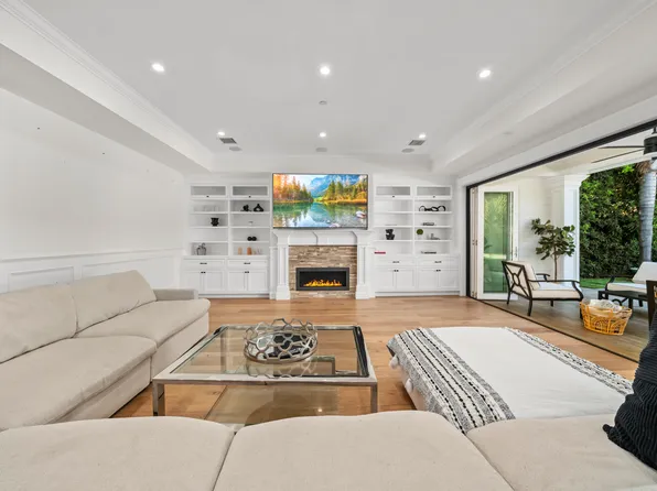 12439 Kling St, Studio City, CA 91604