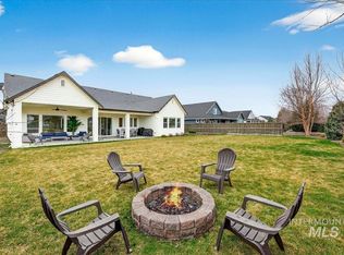 1854 N Tullshire Way, Eagle, ID 83616