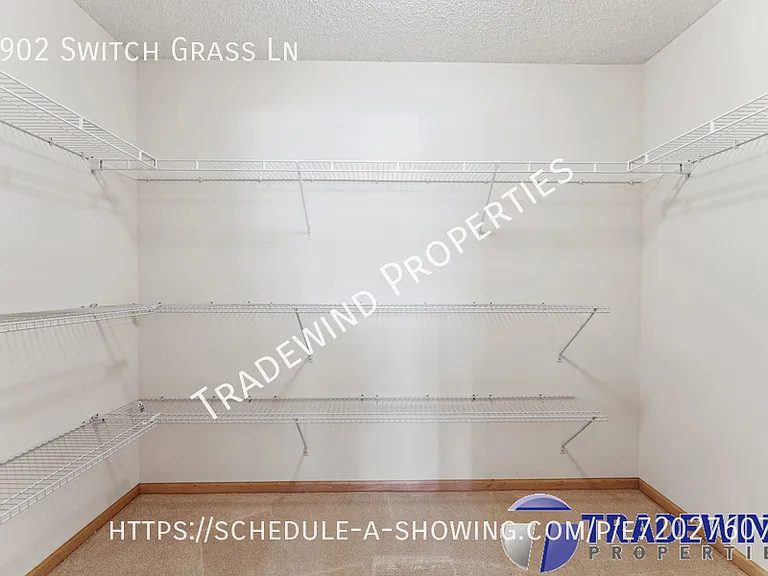 9902 Switch Grass Ln — Photo 23