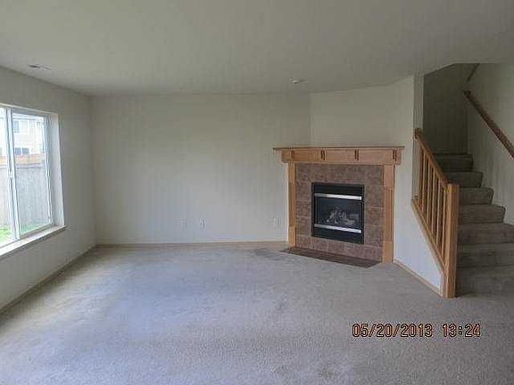 5th image of 9433 Country Hollow Dr E