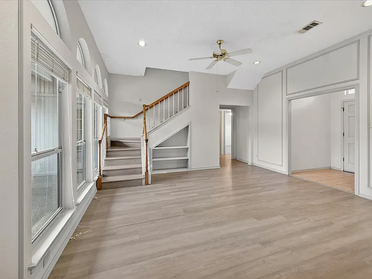 3509 Edgehill Dr — Photo 7