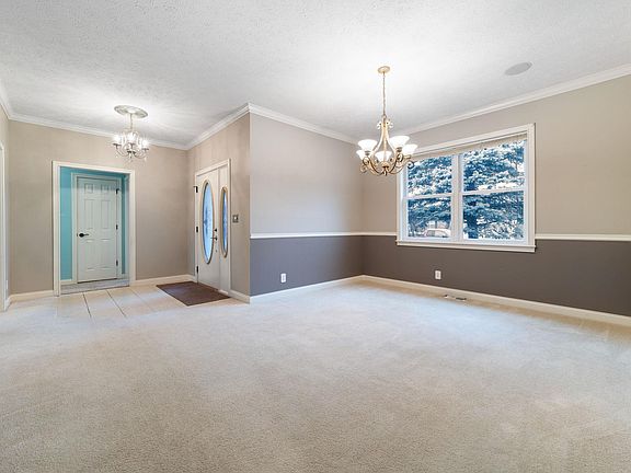 4th image of 1201 Stoneripple Cir