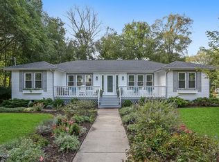 10272 Smith Rd, Union Pier, MI 49129