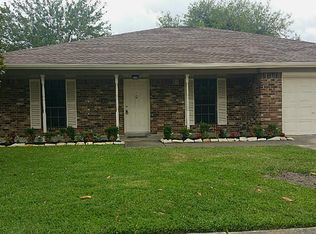 5205 Meadow Crest St, La Porte, TX 77571