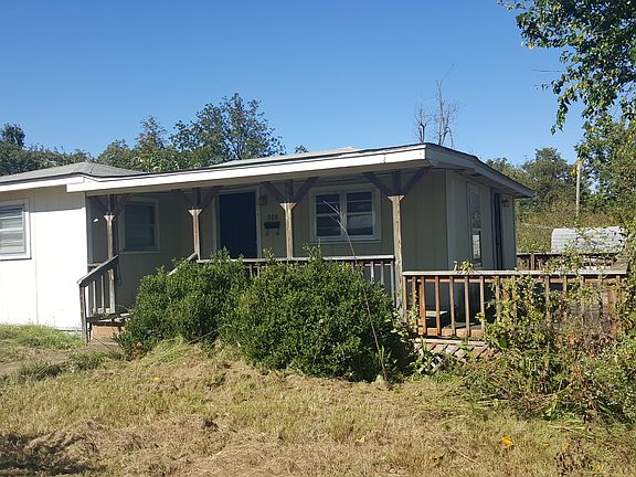 2nd image of 908 W Oklahoma St