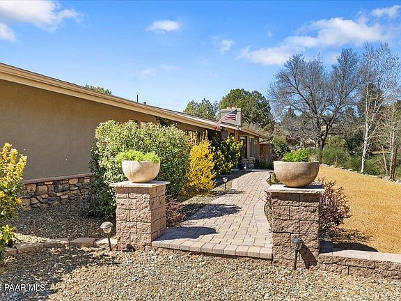 2nd image of 2892 N Tohatchi Rd