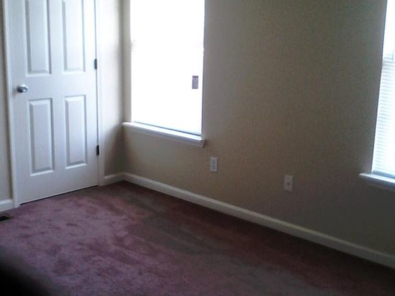 5th image of 2225 1st St E