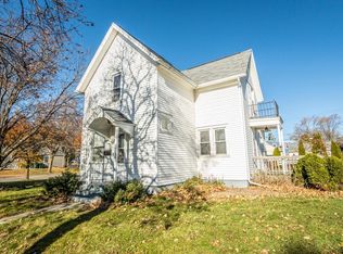 824 Park Ave, West Bend, WI 53090