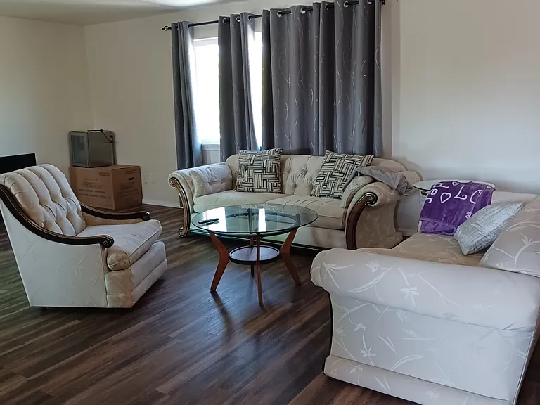 6440 SE 83rd Ave — Photo 3