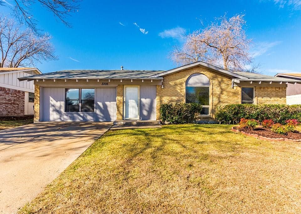 1st image of 3305 Lariat Ln