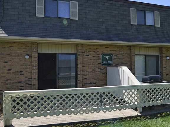 Townhome Patio