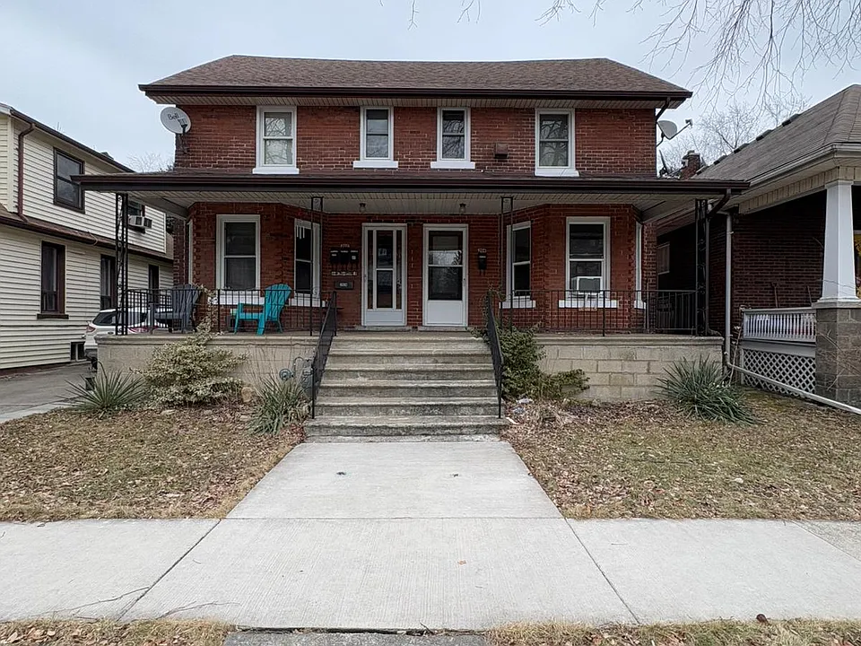 204 McKay Ave #2