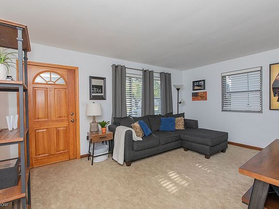2nd image of 2882 9th St