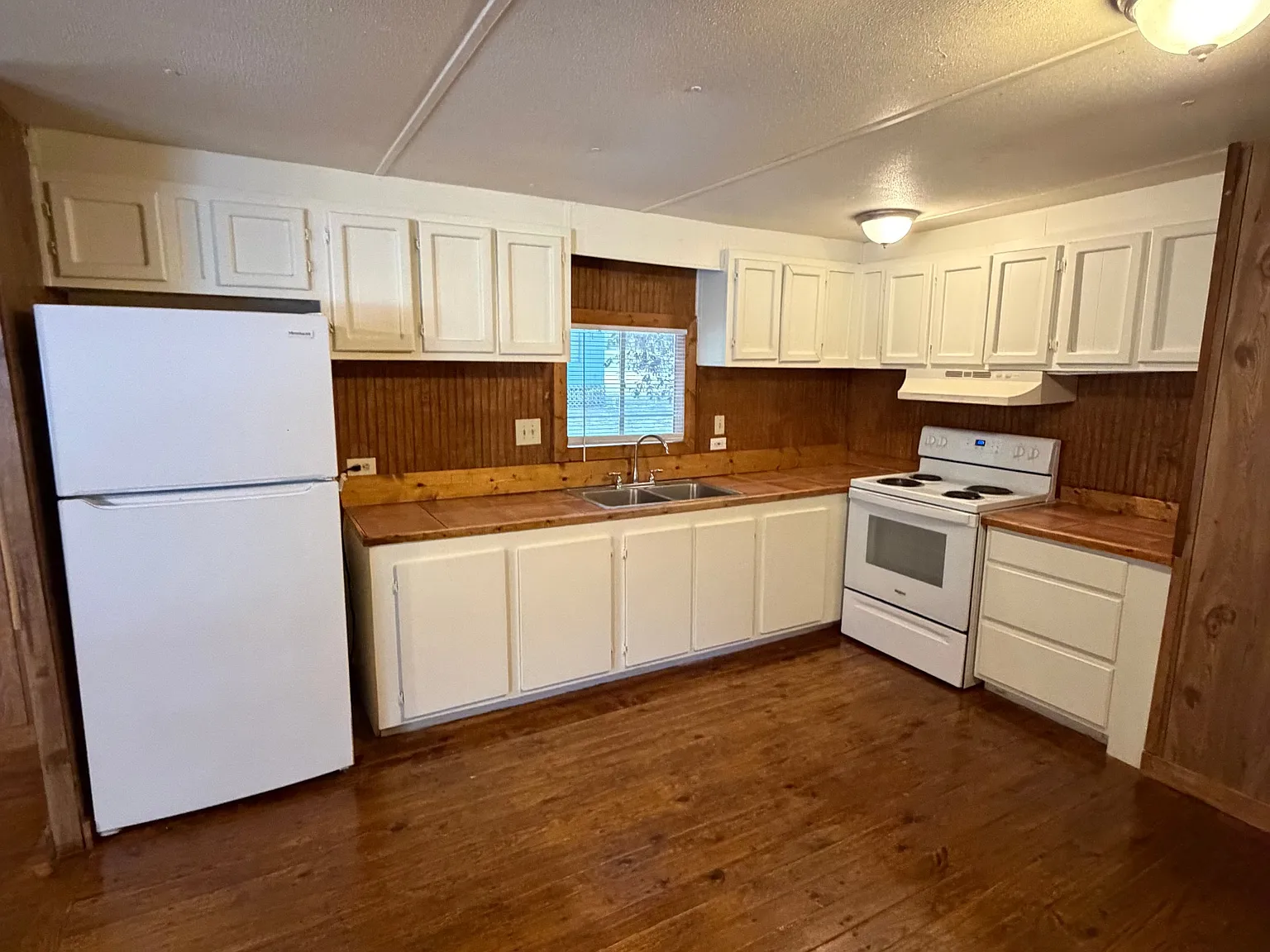 3 bed, $800 — Photo 3